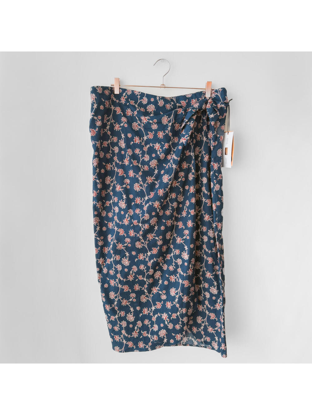 NWT Future Collective Dark Teal‎ Blue Floral Midi Wrap Skirt Size 17